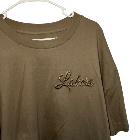 Lakers Brown Oversized Graphic T-Shirt Unisex Casual Streetwear - Picture 2 of 3